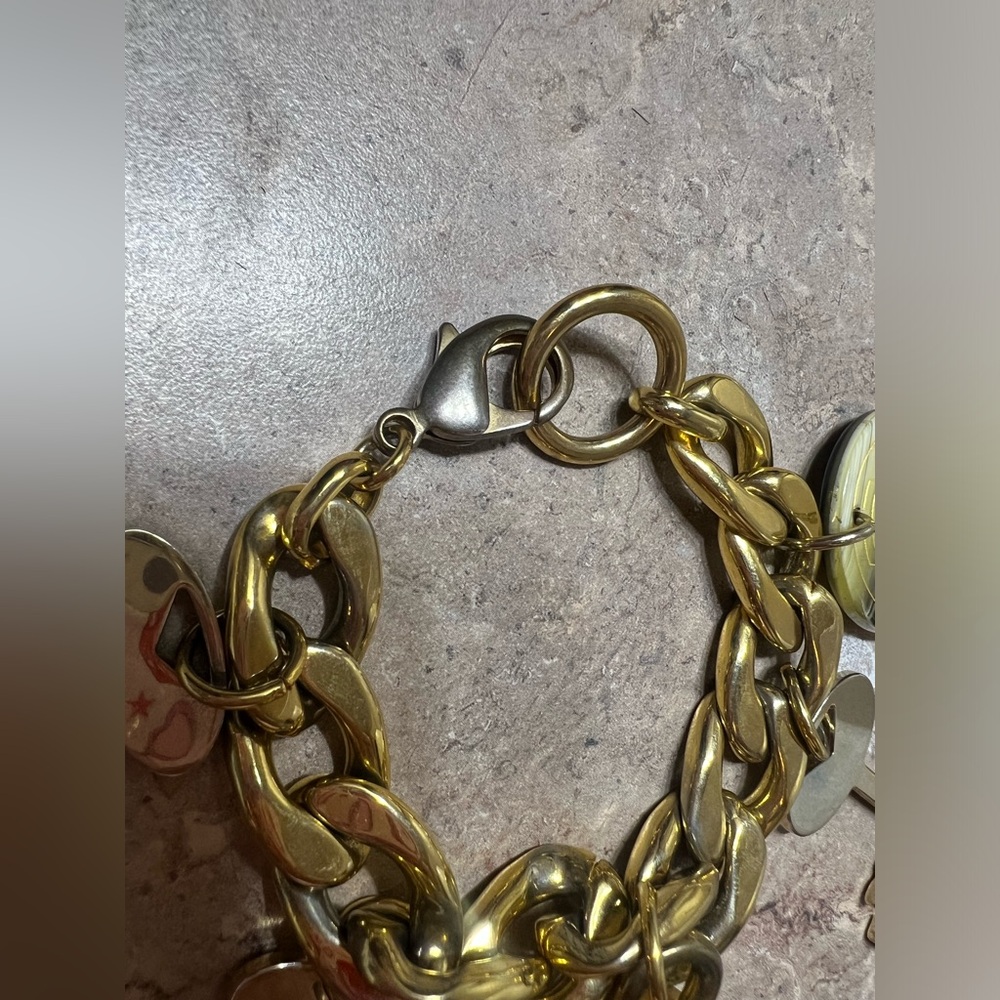Tory Burch Luggage Tag Charm Bracelet - Picture 4 of 4